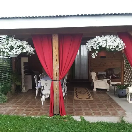 Apartament Różany *